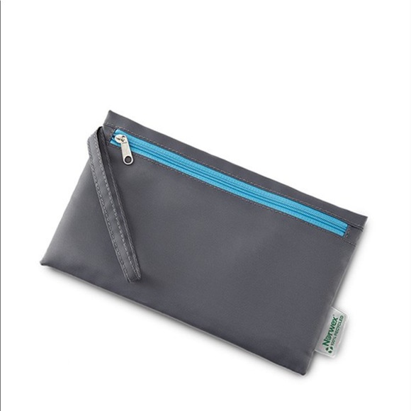 Qty 2 Norwex Face Mask Pink and  Camo Gray. Include Qty 2  Wristlet Bag. - Picture 9 of 9